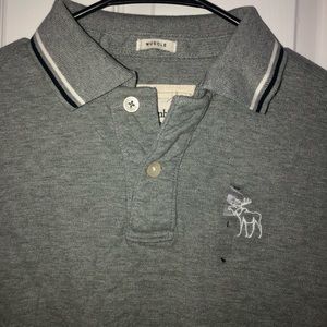 Men’s polo tee